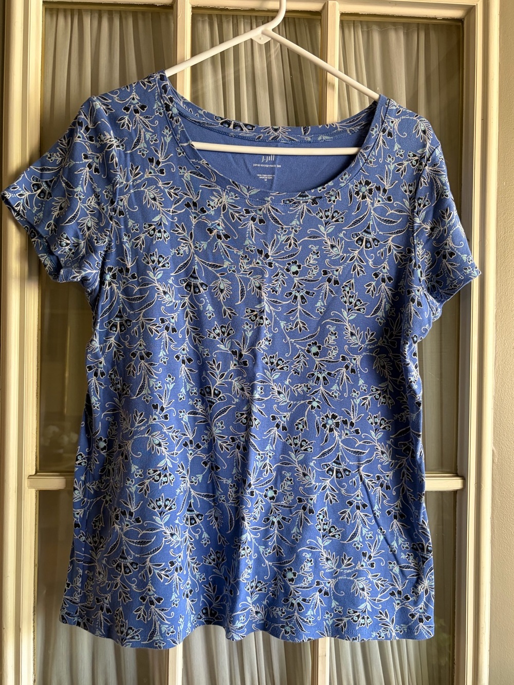 J. Jill Blue Floral Scoop-Neck Short Sleeve Tee